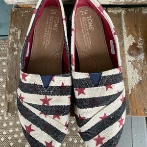 Toms canvas slip on shoe